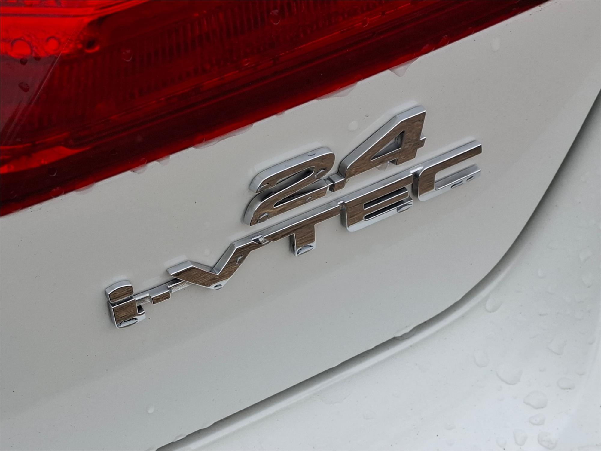 2013 HONDA ACCORD 60 VTi-S 5 SP AUTOMATIC 4D SEDAN