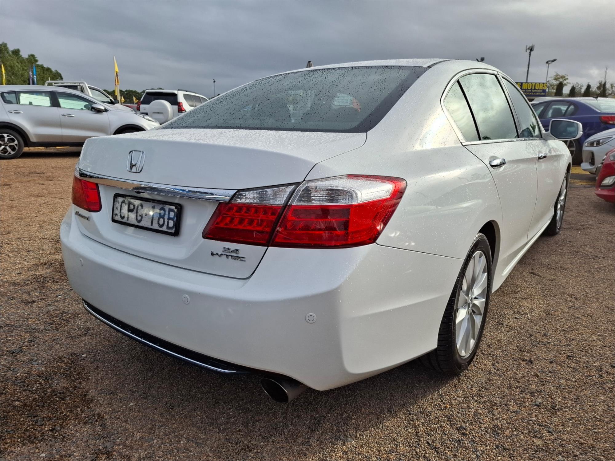2013 HONDA ACCORD 60 VTi-S 5 SP AUTOMATIC 4D SEDAN