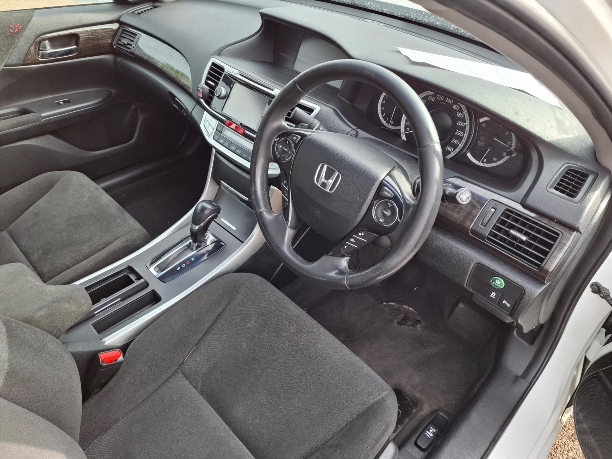 2013 HONDA ACCORD 60 VTi-S 5 SP AUTOMATIC 4D SEDAN