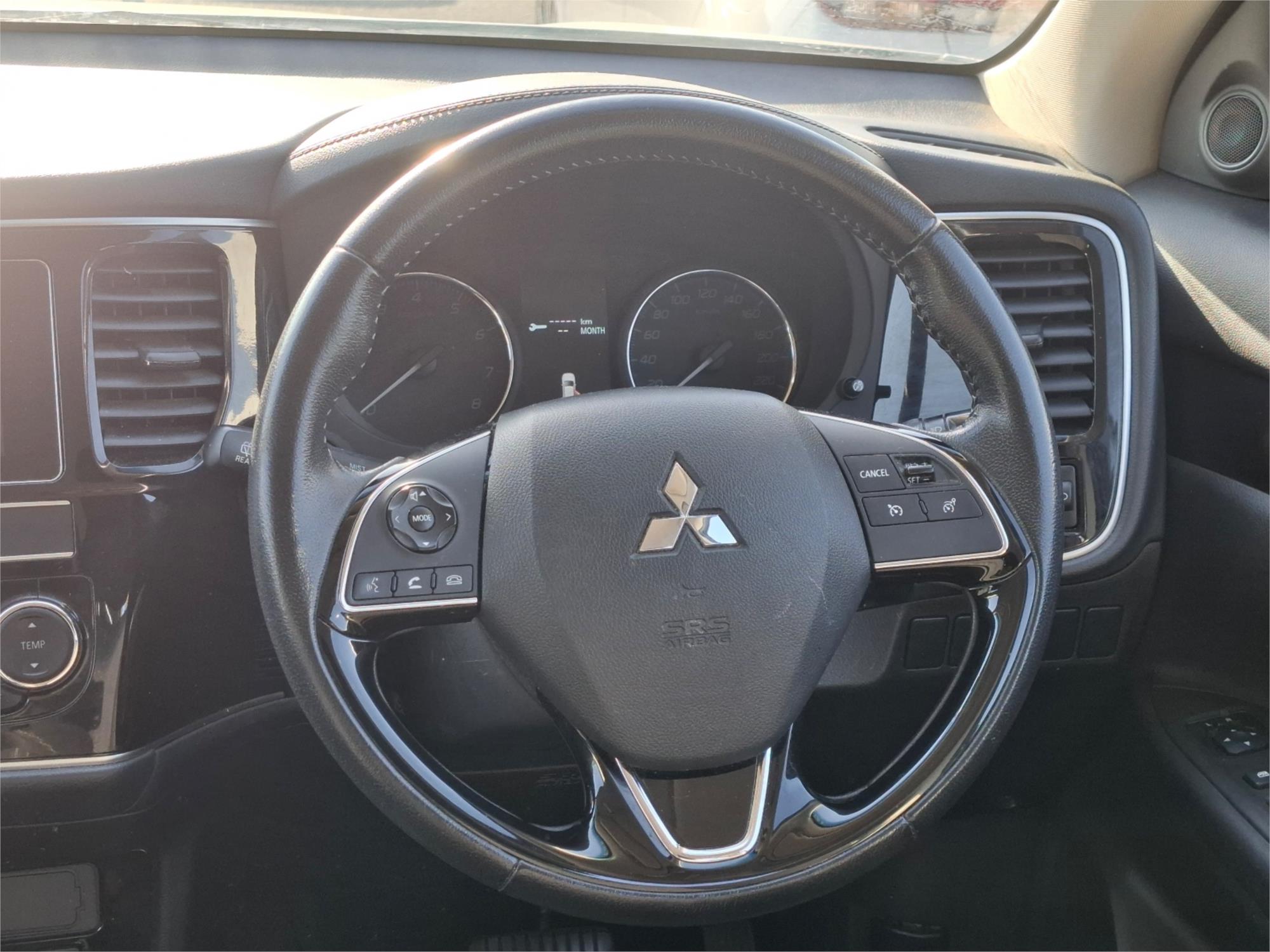 2019 MITSUBISHI OUTLANDER ZL MY19 ES 7 SEAT (2WD) CONTINUOUS VARIABLE 4D WAGON