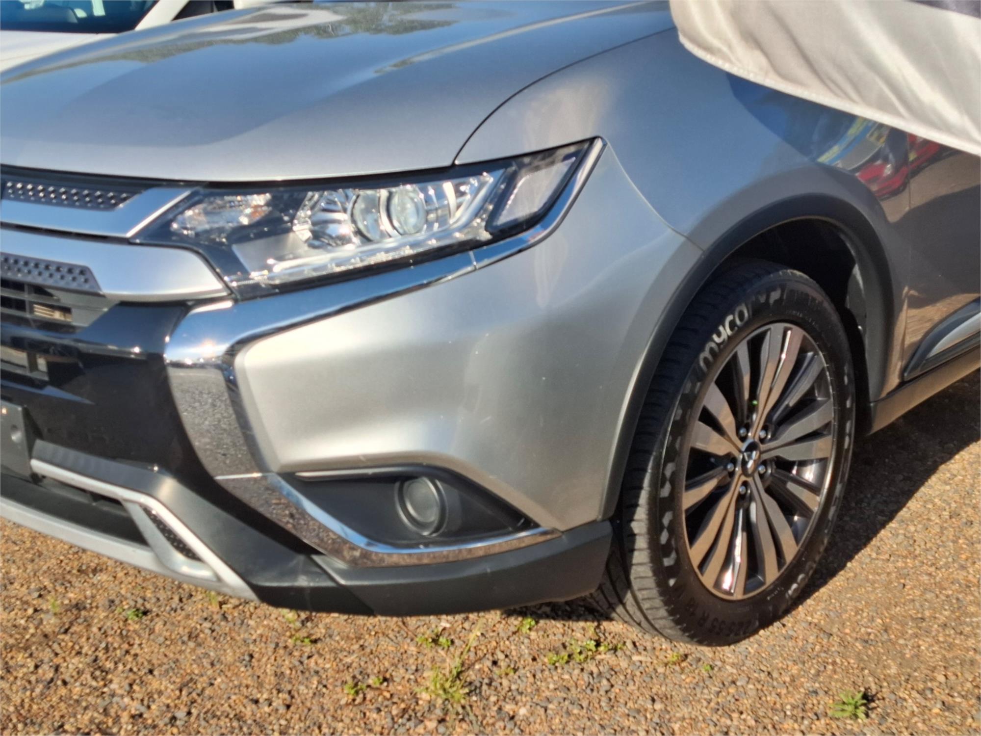 2019 MITSUBISHI OUTLANDER ZL MY19 ES 7 SEAT (2WD) CONTINUOUS VARIABLE 4D WAGON