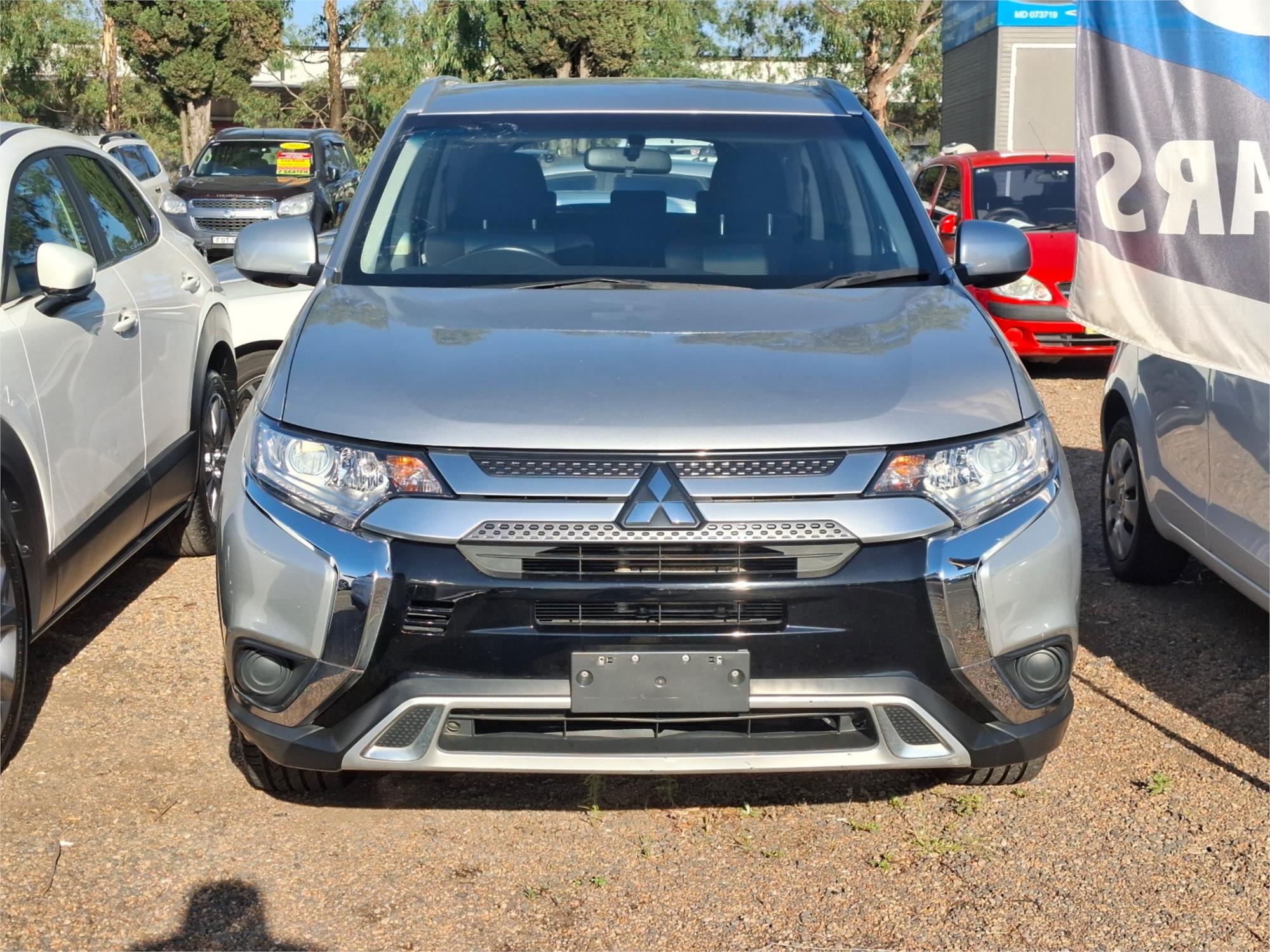 2019 MITSUBISHI OUTLANDER ZL MY19 ES 7 SEAT (2WD) CONTINUOUS VARIABLE 4D WAGON