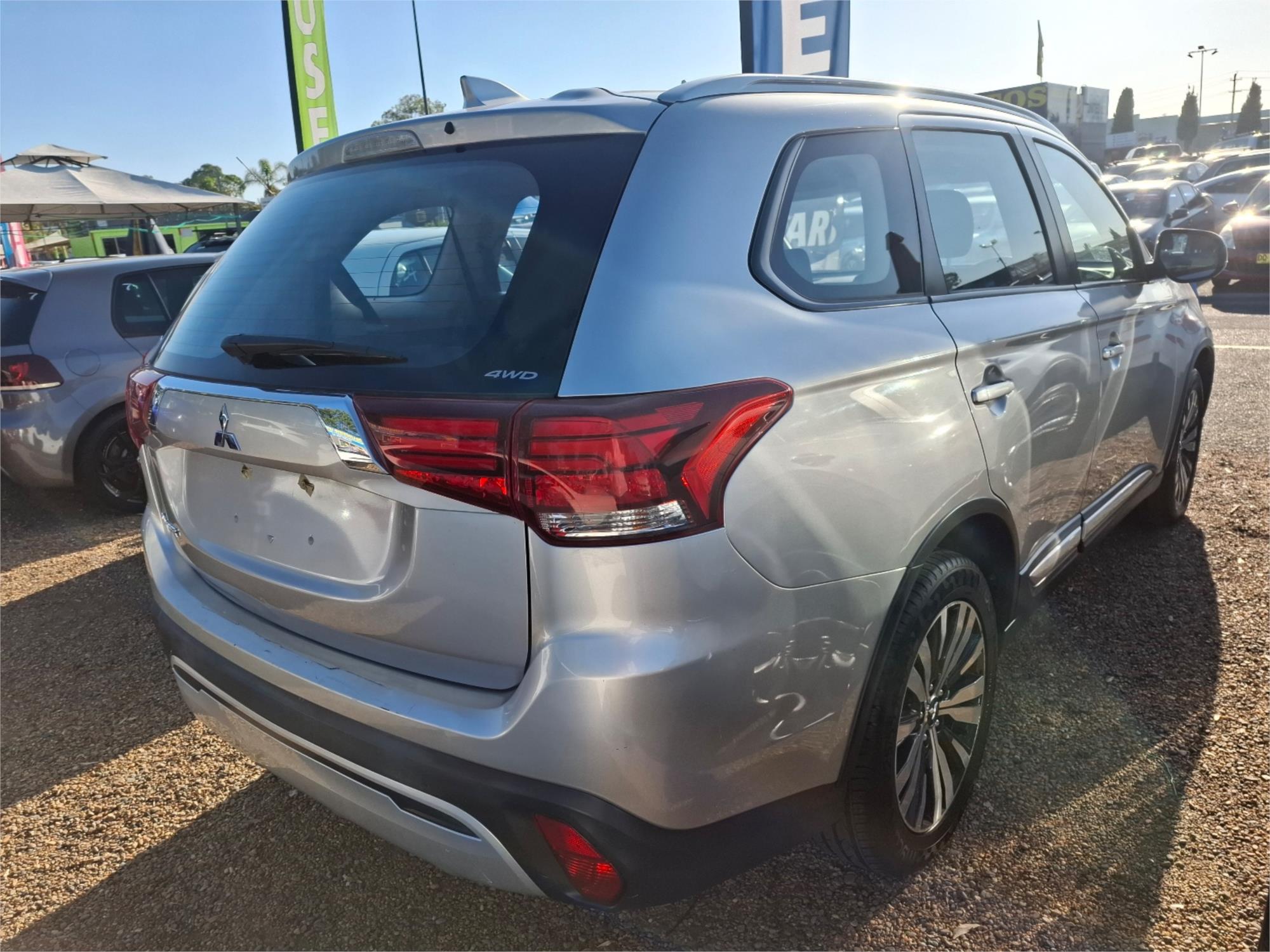 2019 MITSUBISHI OUTLANDER ZL MY19 ES 7 SEAT (2WD) CONTINUOUS VARIABLE 4D WAGON