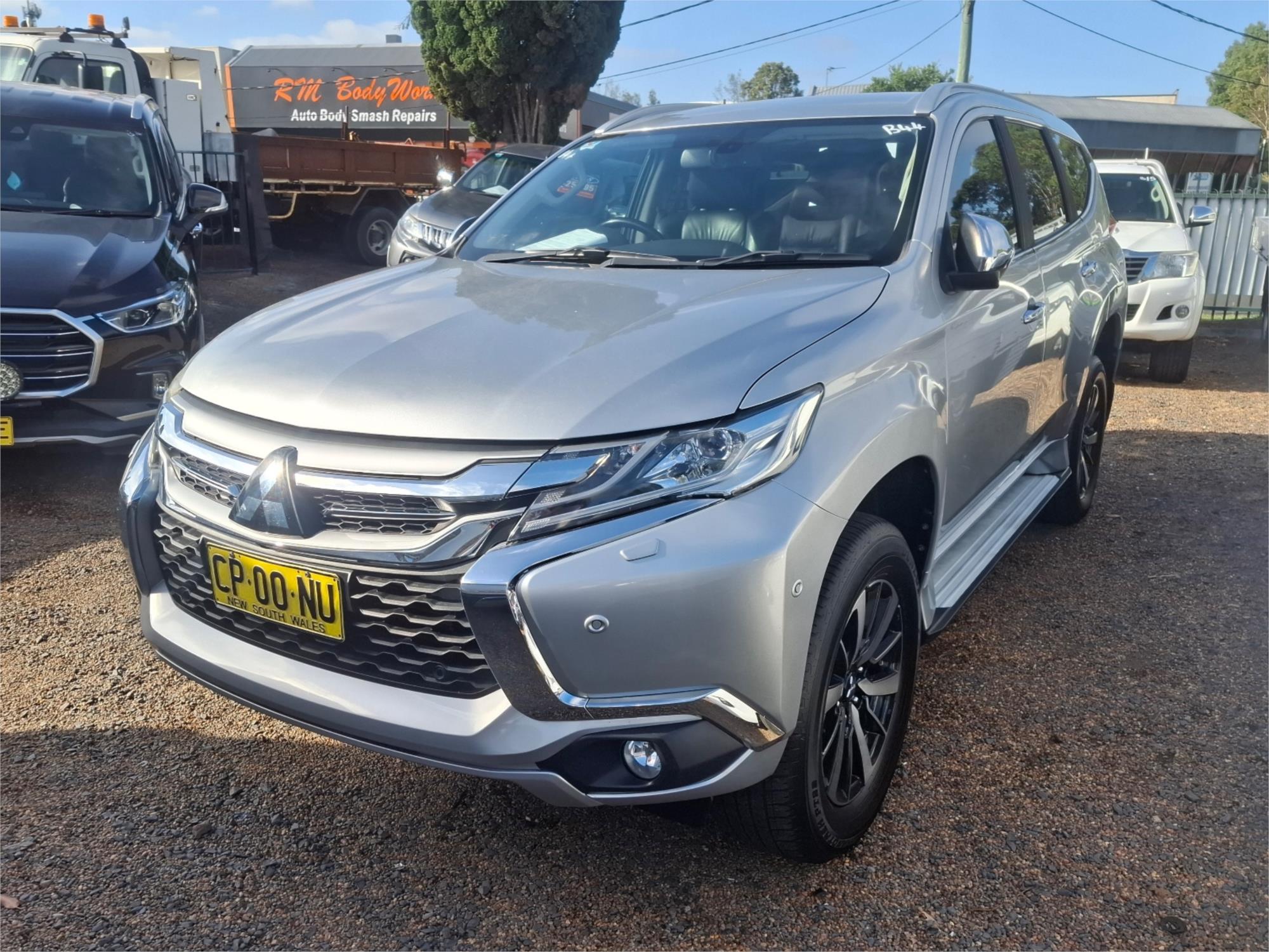2017 MITSUBISHI PAJERO SPORT MY17 EXCEED (4x4) 7 SEAT 8 SP AUTOMATIC 4D WAGON