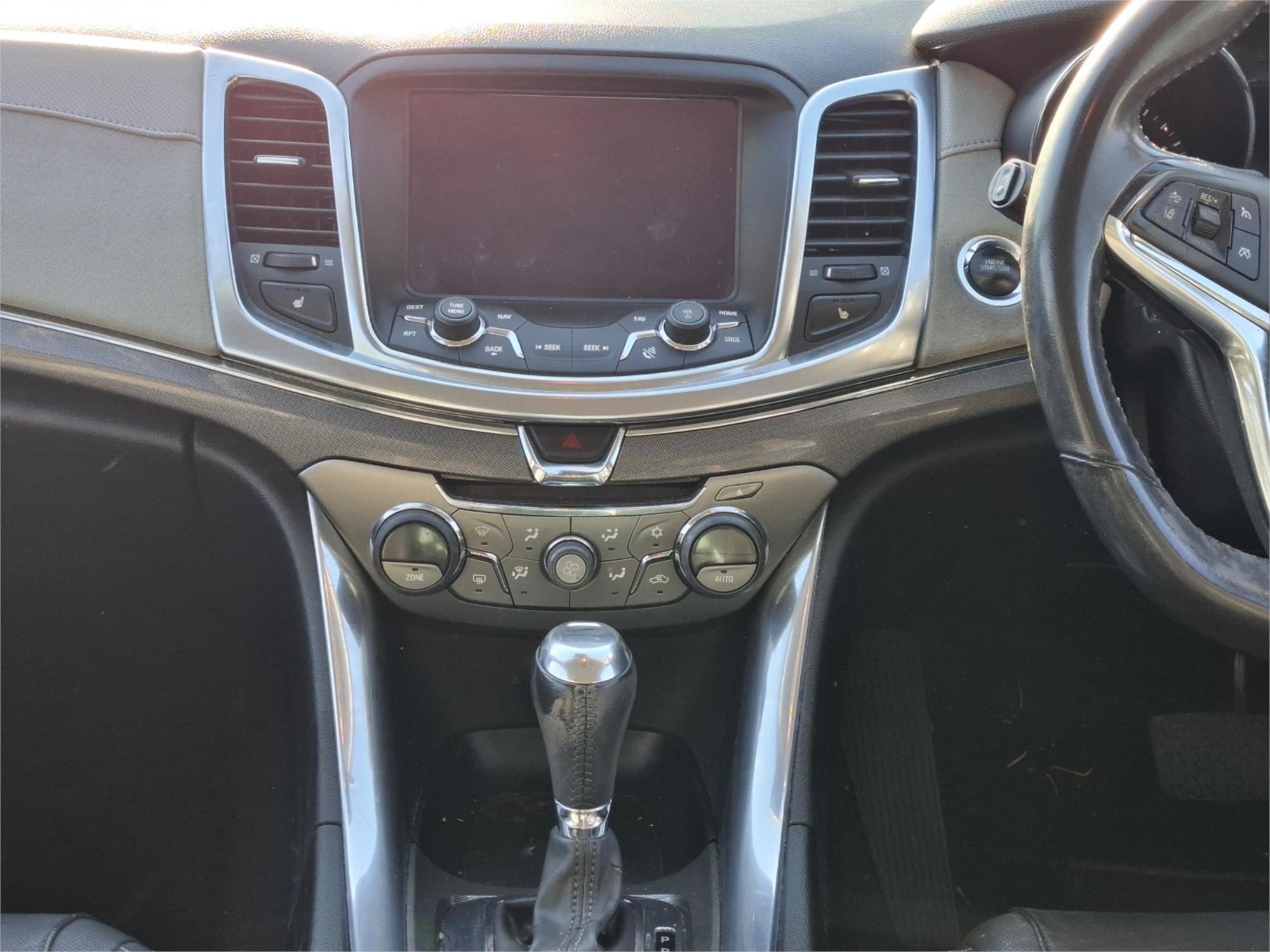 2013 HOLDEN CALAIS VF V 6 SP AUTOMATIC 4D SPORTWAGON