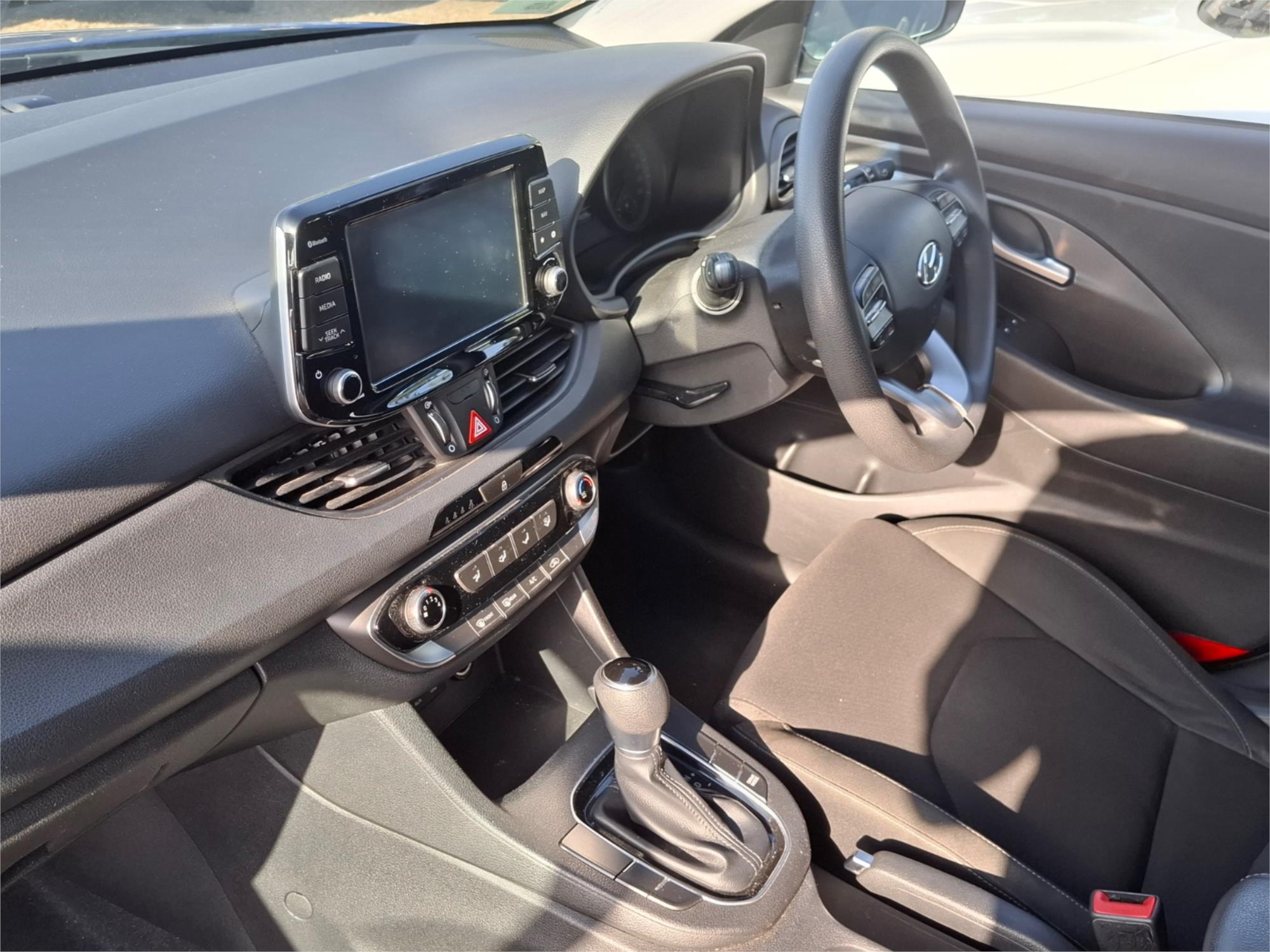 2017 HYUNDAI i30 GD4 SERIES 2 UPDATE ACTIVE 6 SP AUTOMATIC 5D HATCHBACK