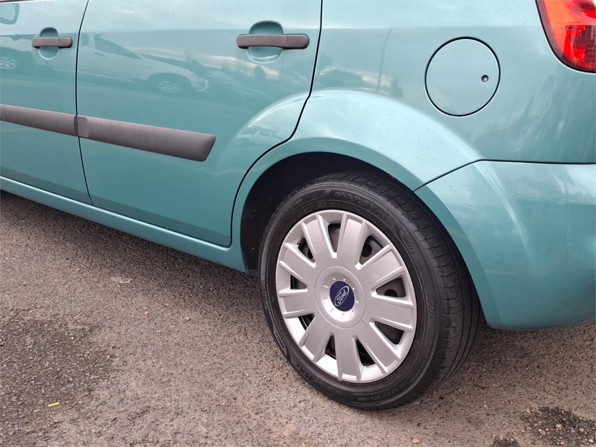 2007 FORD FIESTA WQ LX 5 SP MANUAL 3D HATCHBACK