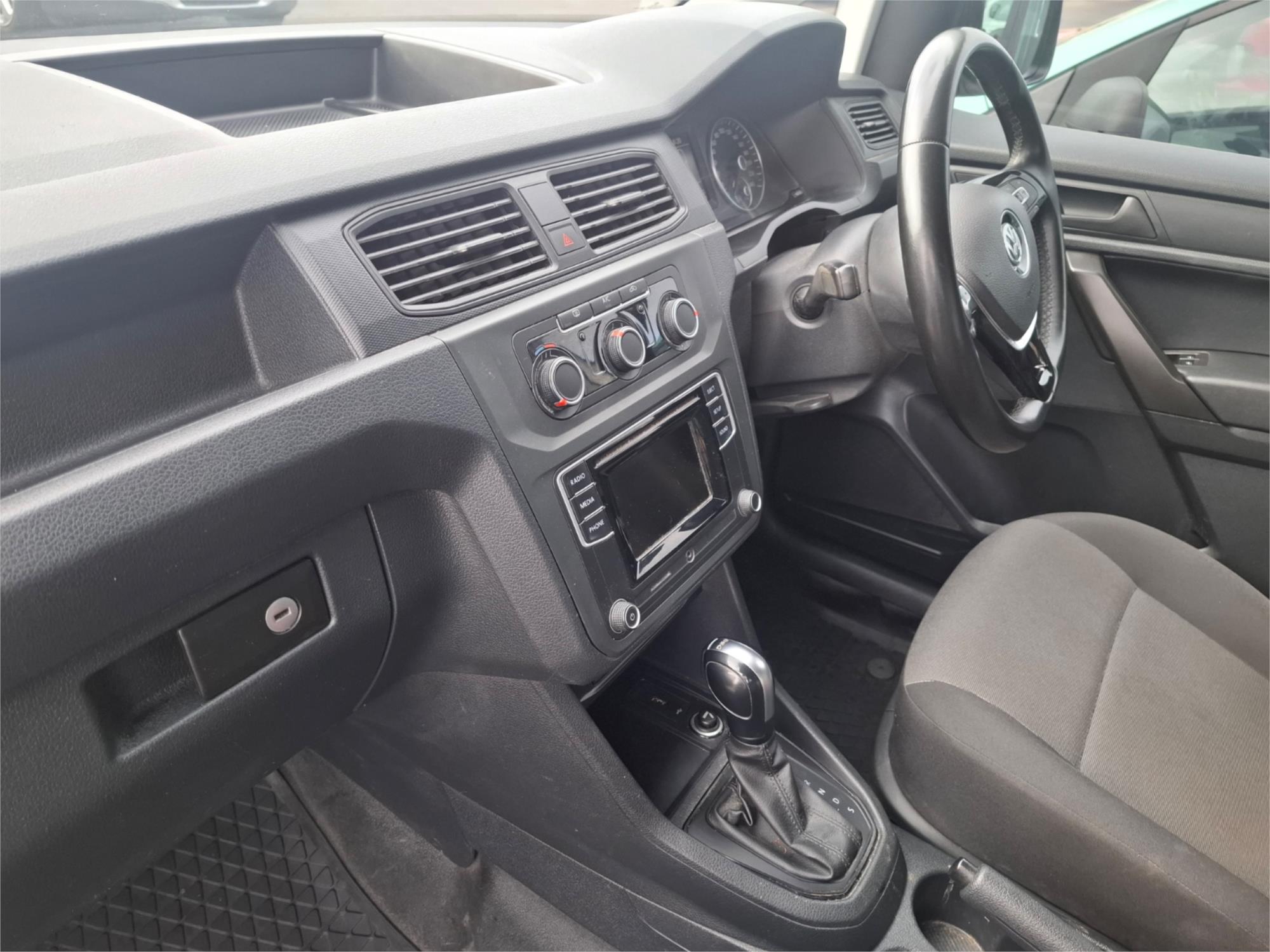 2019 VOLKSWAGEN CADDY 2K MY19 MAXI TSI220 7 SP AUTO DIRECT SHIFT 3D VAN