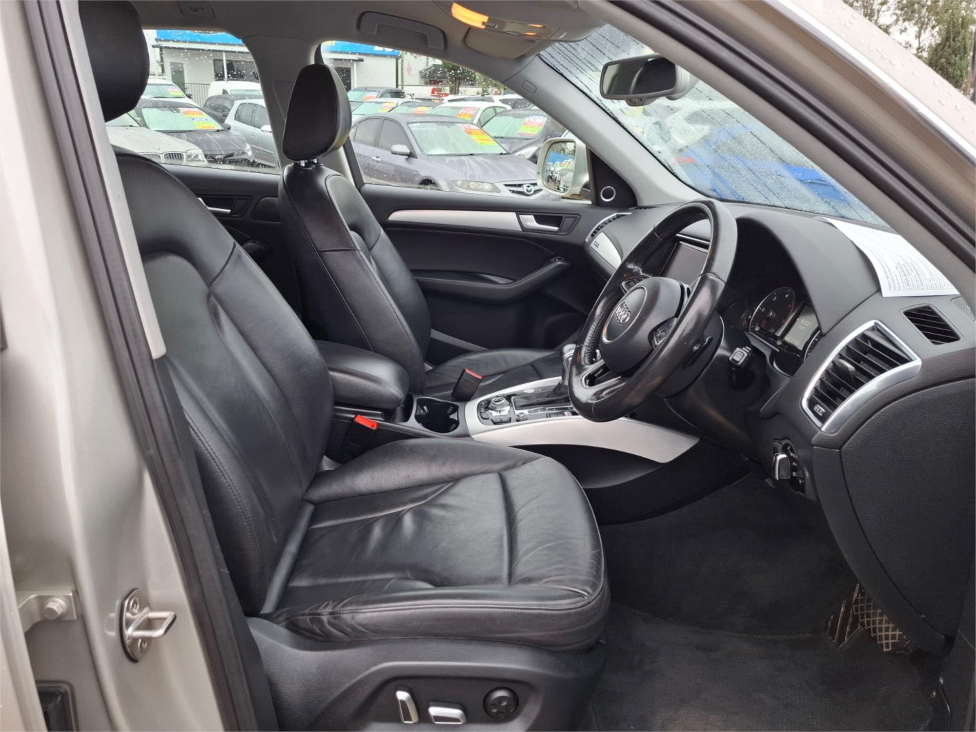 2014 AUDI Q5 8R MY14 3.0 TDI QUATTRO 7 SP AUTO DUAL CLUTCH 4D WAGON