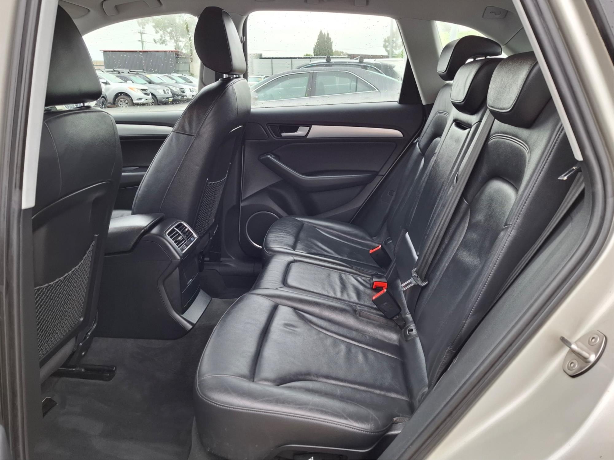 2014 AUDI Q5 8R MY14 3.0 TDI QUATTRO 7 SP AUTO DUAL CLUTCH 4D WAGON