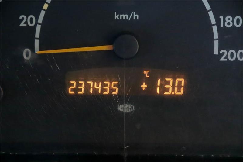 2002 MERCEDES-BENZ VITO 638 112CDI AUTOMATIC VAN