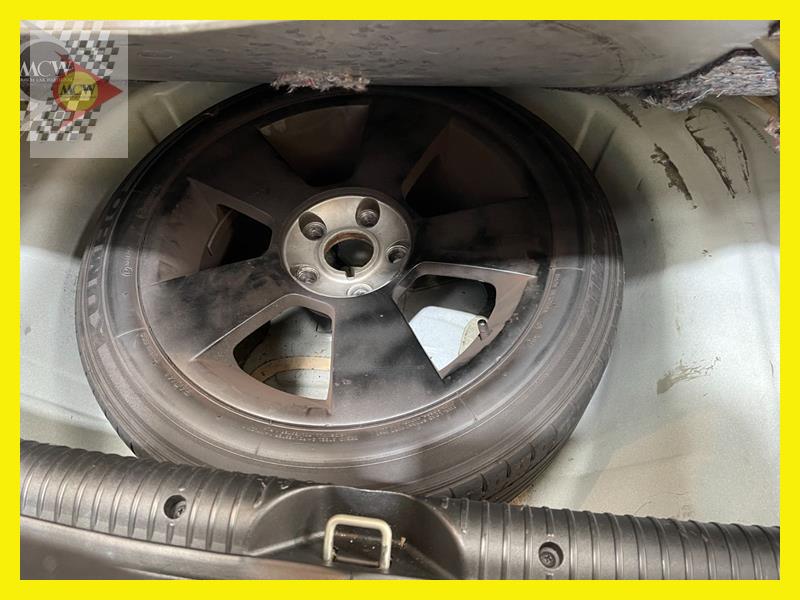 2003 HOLDEN COMMODORE VY SS 6 SP MANUAL 4D SEDAN