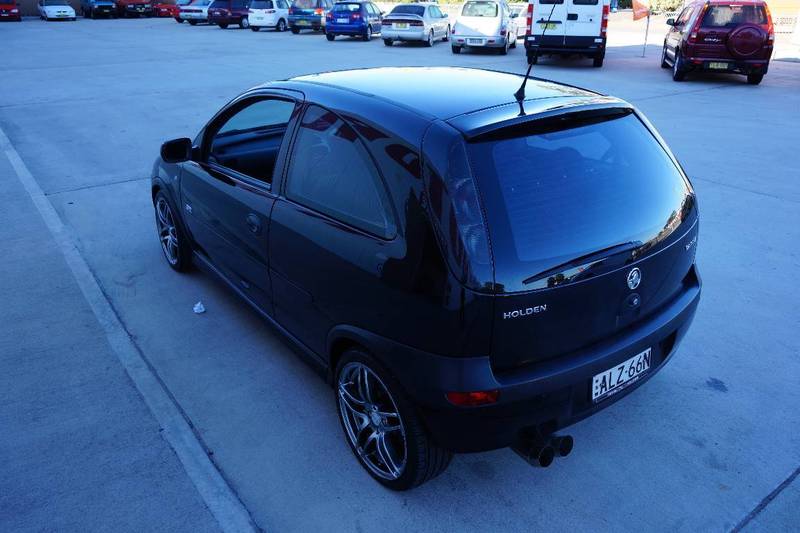 2002 HOLDEN BARINA SRi XC