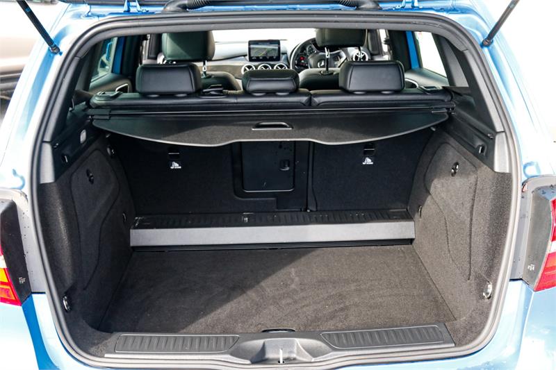 2016 MERCEDES-BENZ B-CLASS W246 B200 SPORTS AUTOMATIC DUAL CLUTCH HATCHBACK