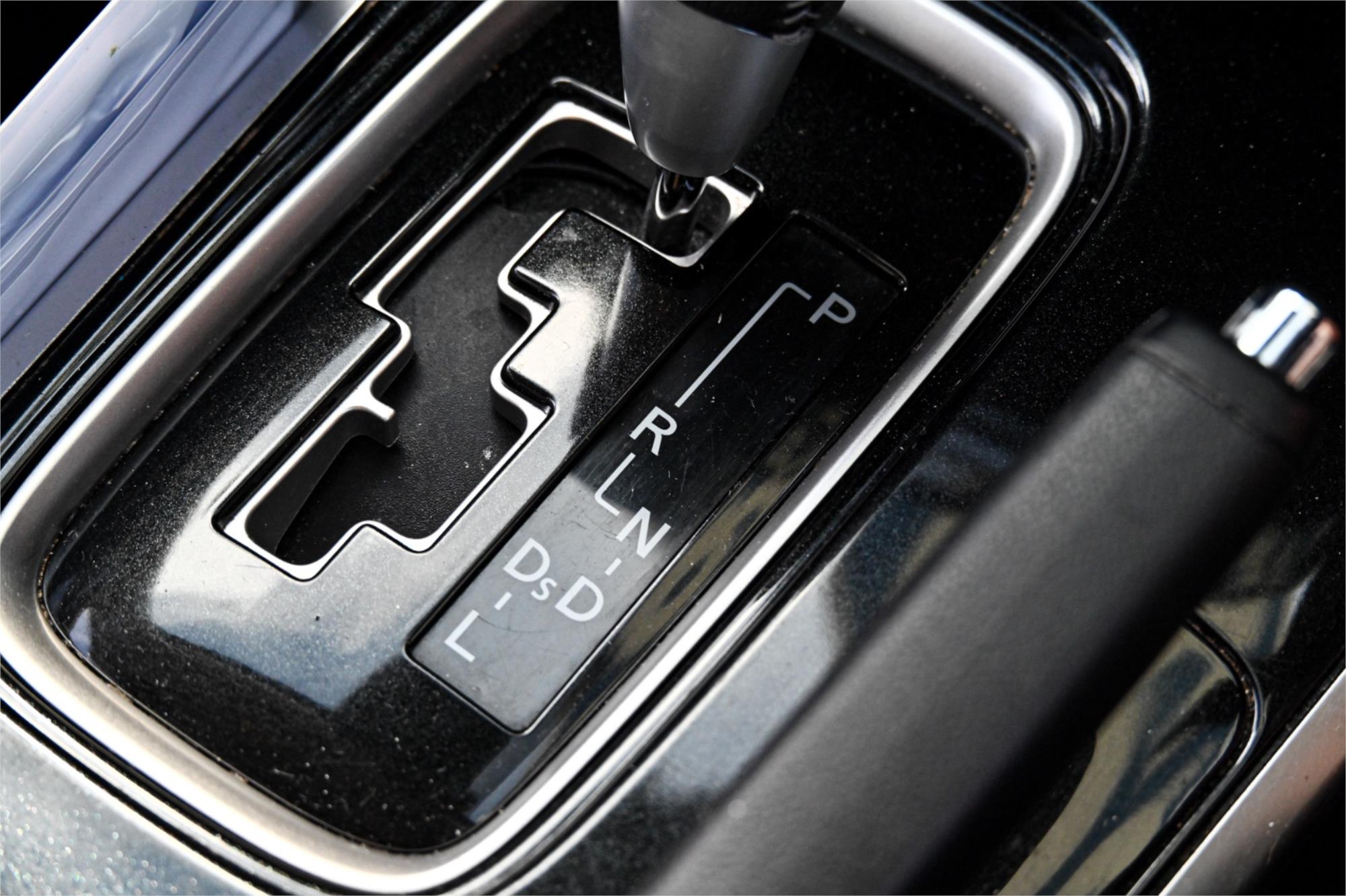 2017 MITSUBISHI OUTLANDER ZL LS CONSTANTLY VARIABLE TRANSMISSION WAGON
