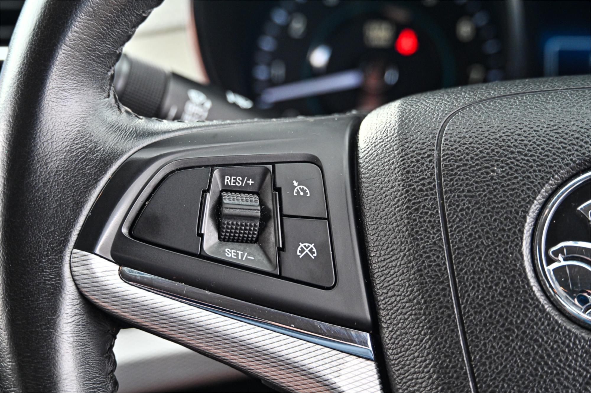 2015 HOLDEN CALAIS VF II SPORTS AUTOMATIC SEDAN