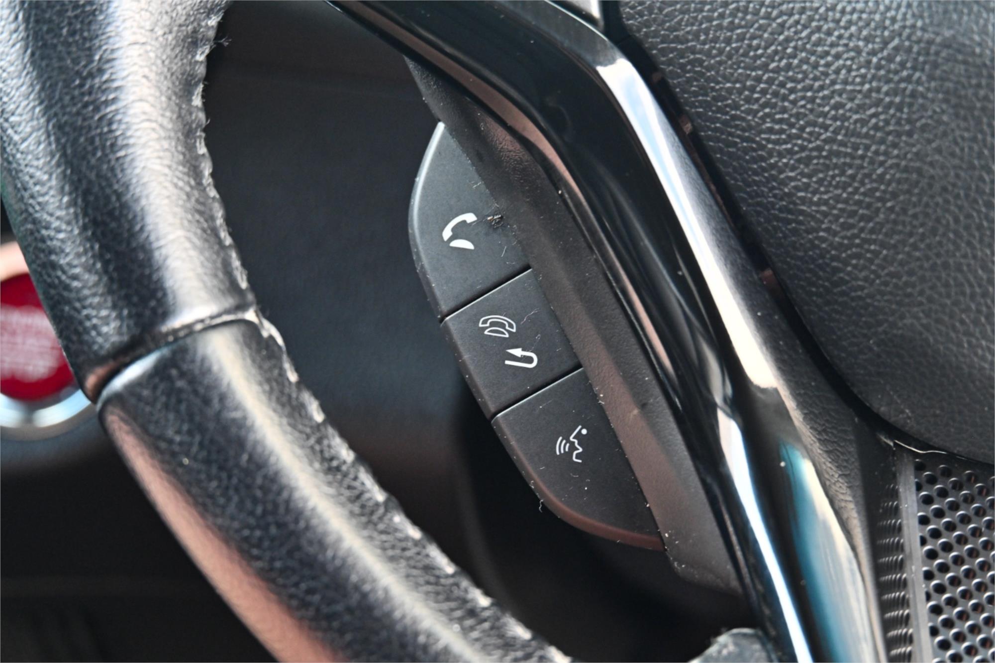 2017 HONDA HR-V VTI-L CONSTANTLY VARIABLE TRANSMISSION WAGON