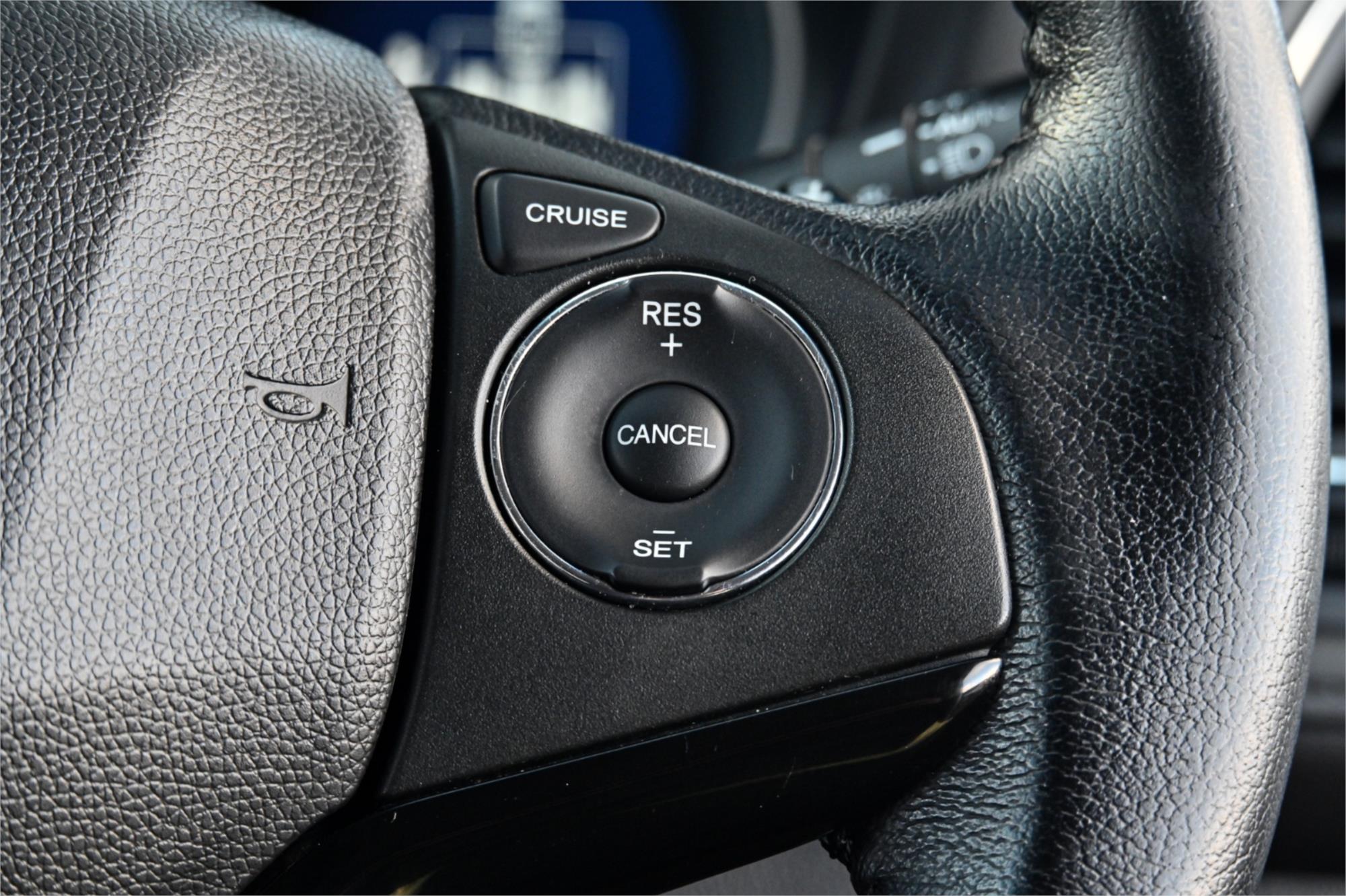 2017 HONDA HR-V VTI-L CONSTANTLY VARIABLE TRANSMISSION WAGON