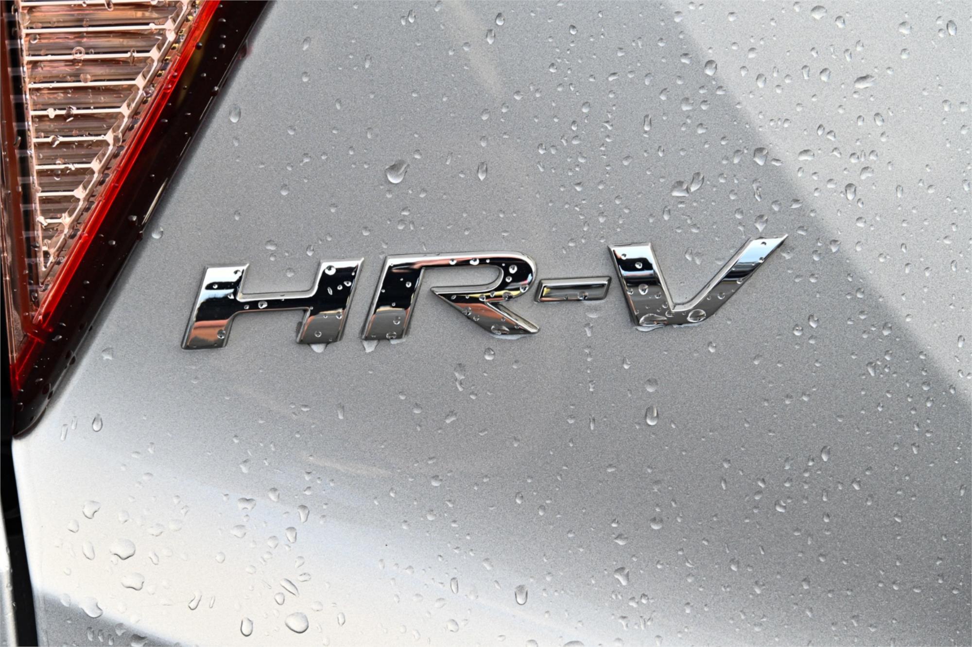 2017 HONDA HR-V VTI-L CONSTANTLY VARIABLE TRANSMISSION WAGON
