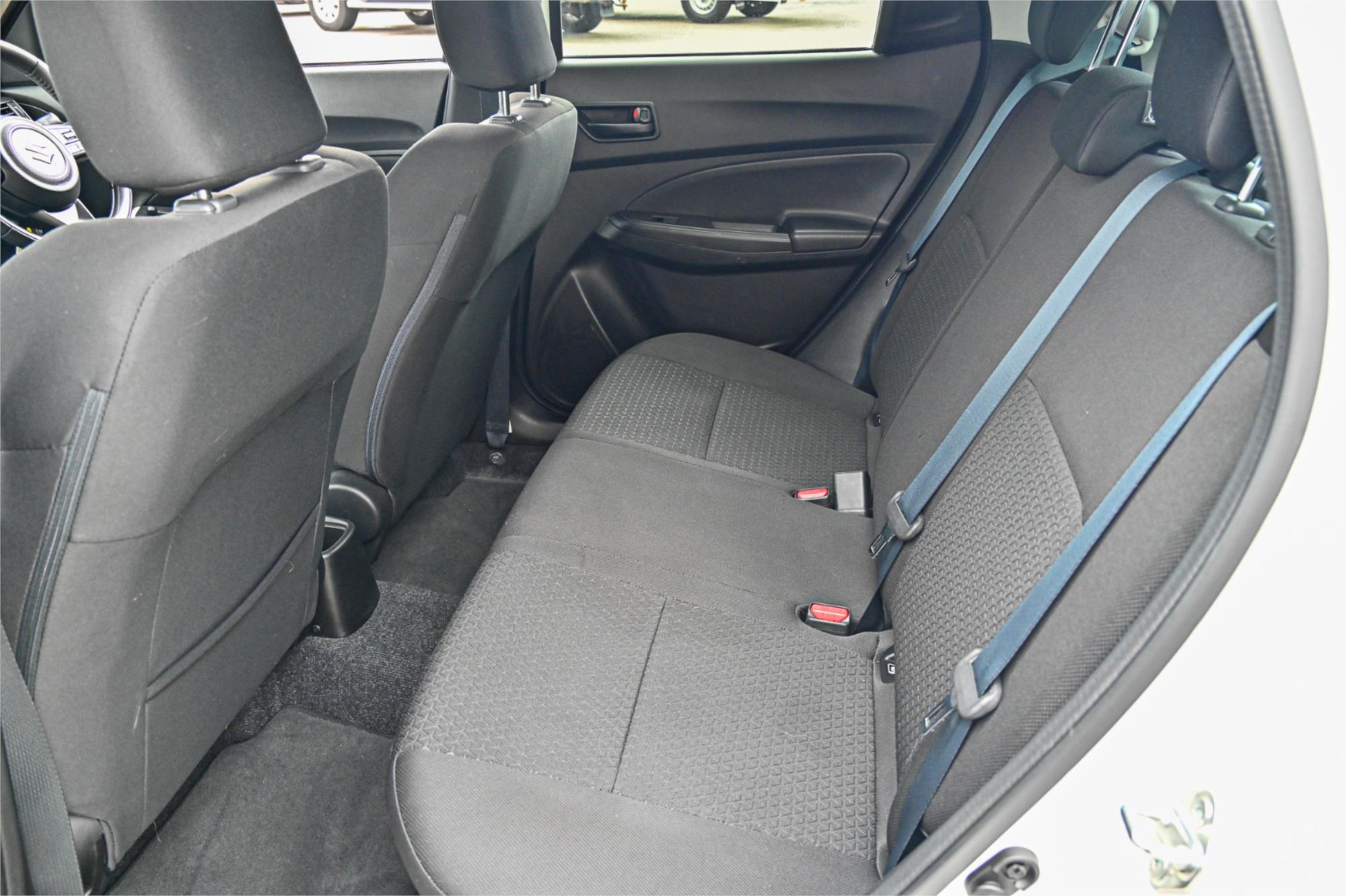 2019 SUZUKI SWIFT AL GL NAVIGATOR CONTINUOUS VARIABLE 5D HATCHBACK