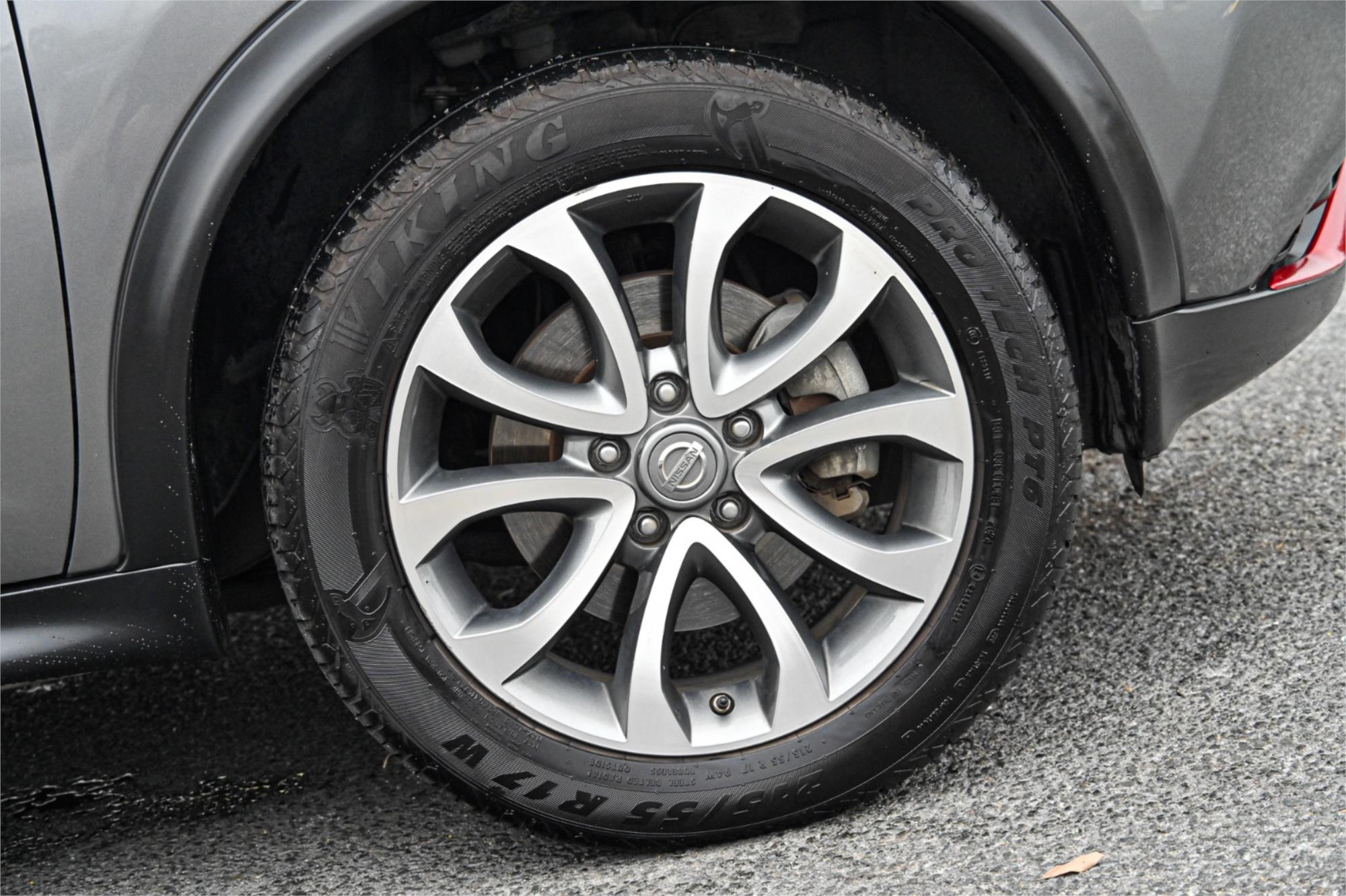 2015 NISSAN JUKE F15 SERIES 2 Ti-S (AWD) CONTINUOUS VARIABLE 4D WAGON