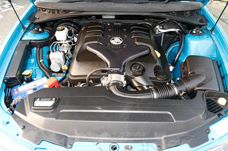 2005 HOLDEN COMMODORE VZ SV6 SPORTS AUTOMATIC SEDAN