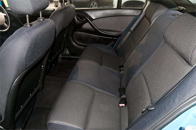 2005 HOLDEN COMMODORE VZ SV6 SPORTS AUTOMATIC SEDAN