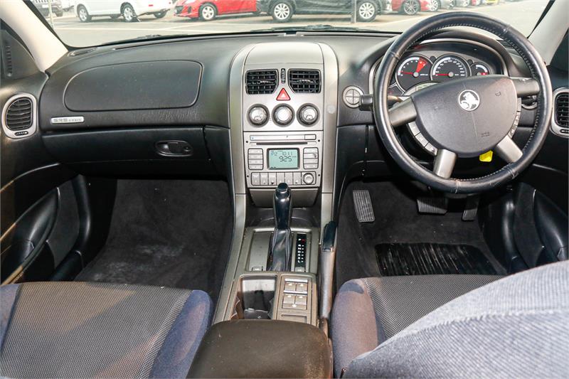 2005 HOLDEN COMMODORE VZ SV6 SPORTS AUTOMATIC SEDAN