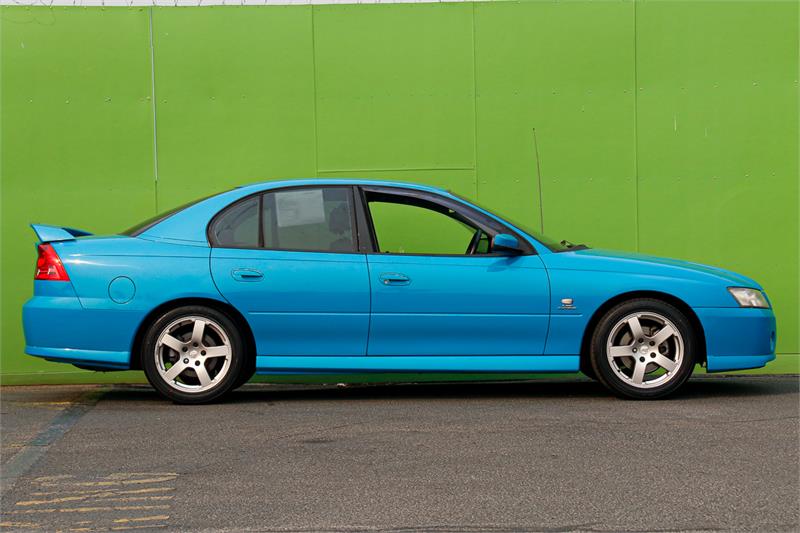 2005 HOLDEN COMMODORE VZ SV6 SPORTS AUTOMATIC SEDAN