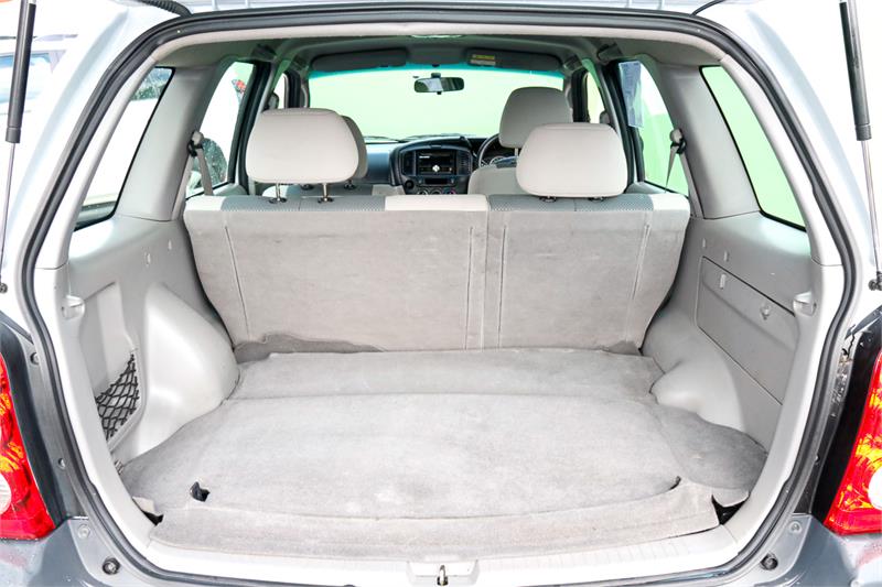 2005 MAZDA TRIBUTE LIMITED SPORT AUTOMATIC WAGON