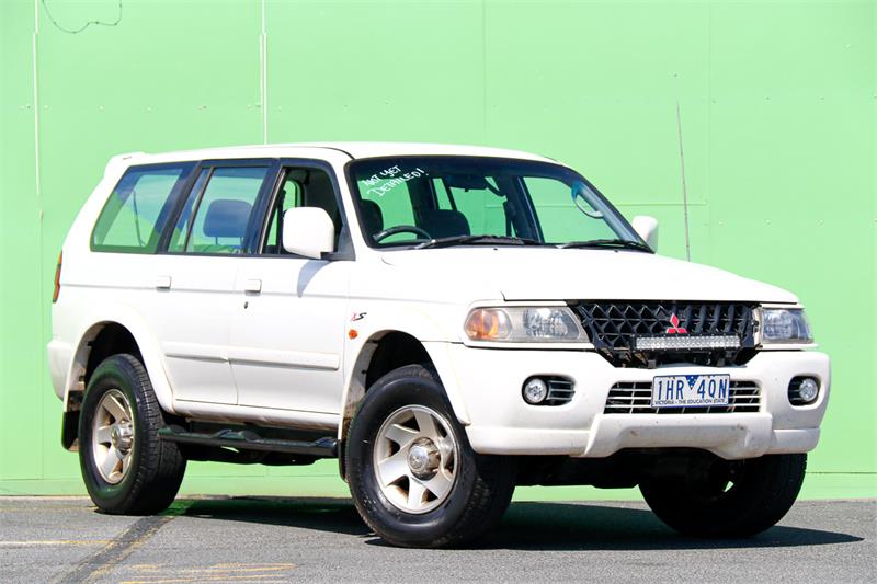 2002 MITSUBISHI CHALLENGER PA AUTOMATIC WAGON