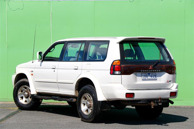 2002 MITSUBISHI CHALLENGER PA AUTOMATIC WAGON