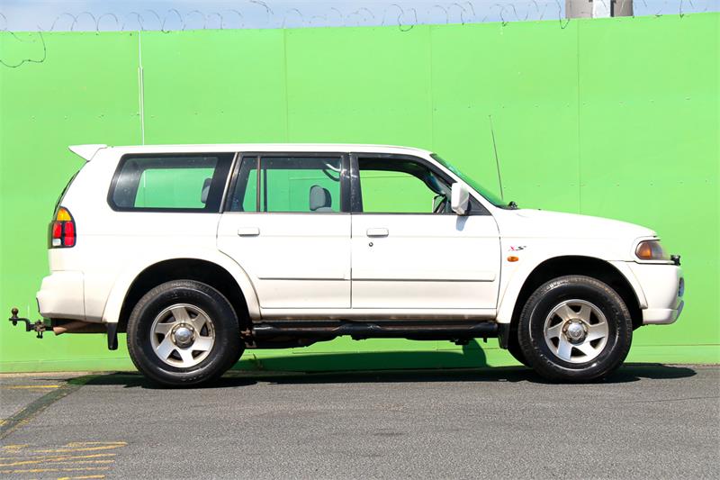 2002 MITSUBISHI CHALLENGER PA AUTOMATIC WAGON