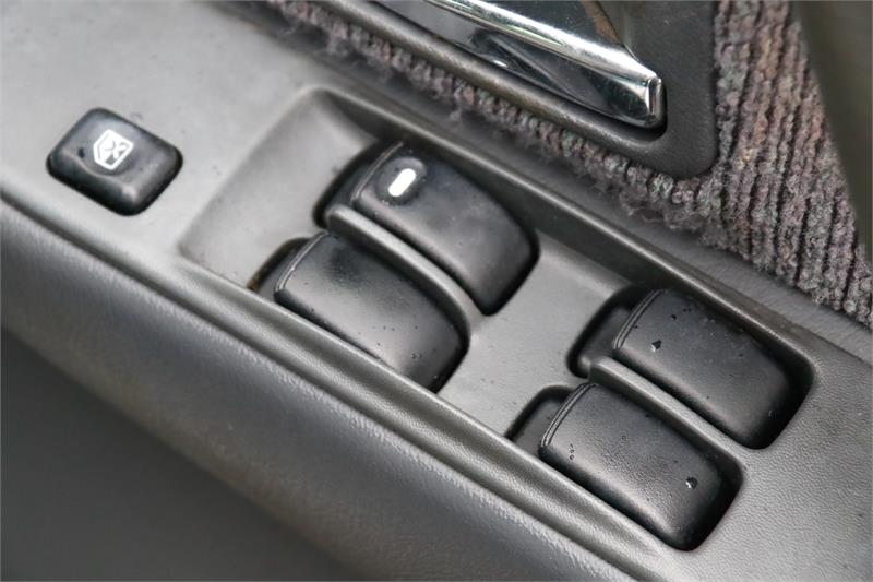 1999 MITSUBISHI PAJERO NL GLS AUTOMATIC WAGON