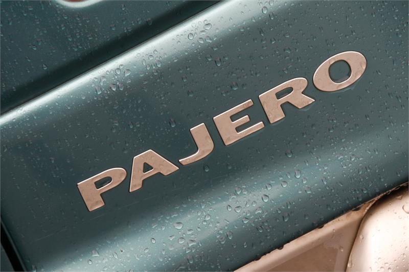 1999 MITSUBISHI PAJERO NL GLS AUTOMATIC WAGON