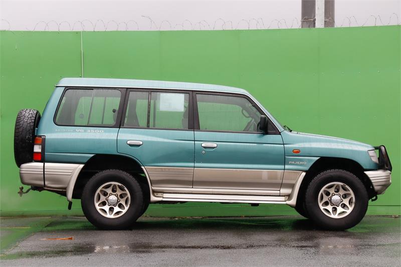 1999 MITSUBISHI PAJERO NL GLS AUTOMATIC WAGON