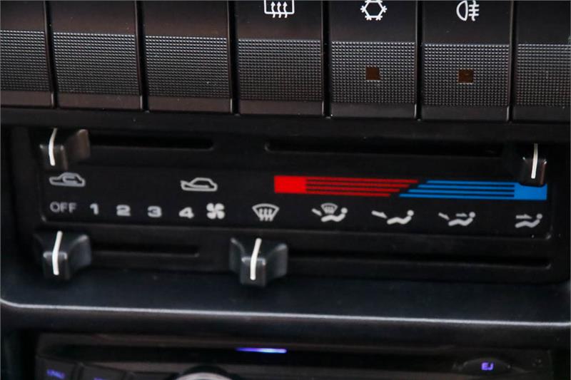 1994 HYUNDAI EXCEL X2 GLS AUTOMATIC SEDAN