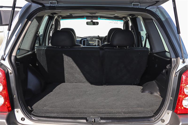 2005 MAZDA TRIBUTE LUXURY AUTOMATIC WAGON