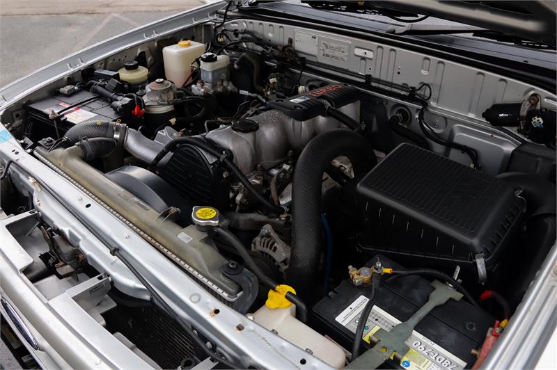 2002 FORD COURIER PE GL MANUAL UTILITY