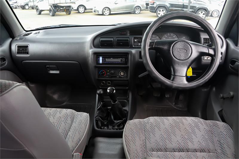 2002 FORD COURIER PE GL MANUAL UTILITY
