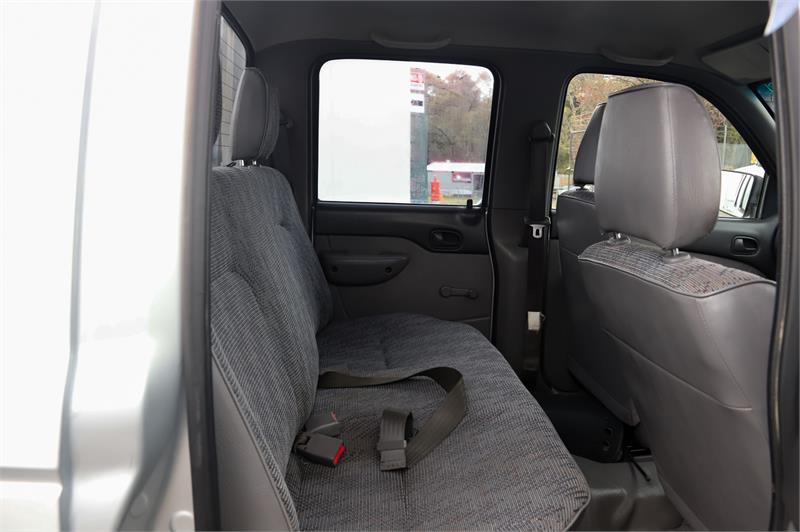2002 FORD COURIER PE GL MANUAL UTILITY