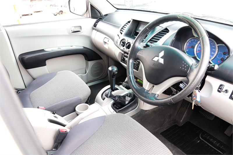 2008 MITSUBISHI TRITON ML GLX-R AUTOMATIC UTILITY