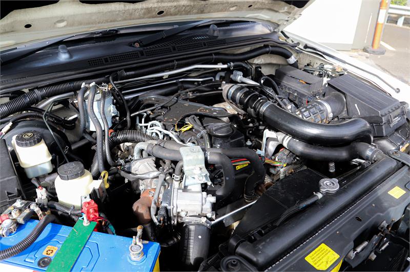 2007 NISSAN NAVARA D40 ST-X AUTOMATIC UTILITY