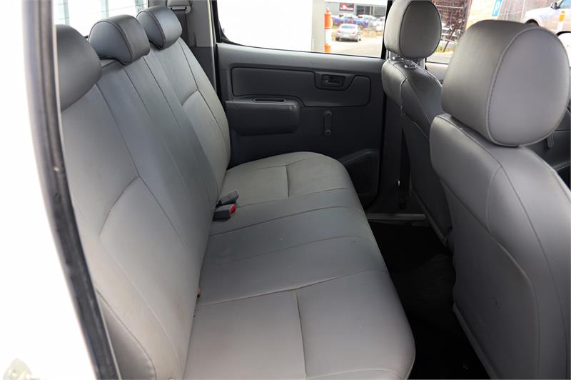 2010 TOYOTA HILUX TGN16R WORKMATE AUTOMATIC UTILITY