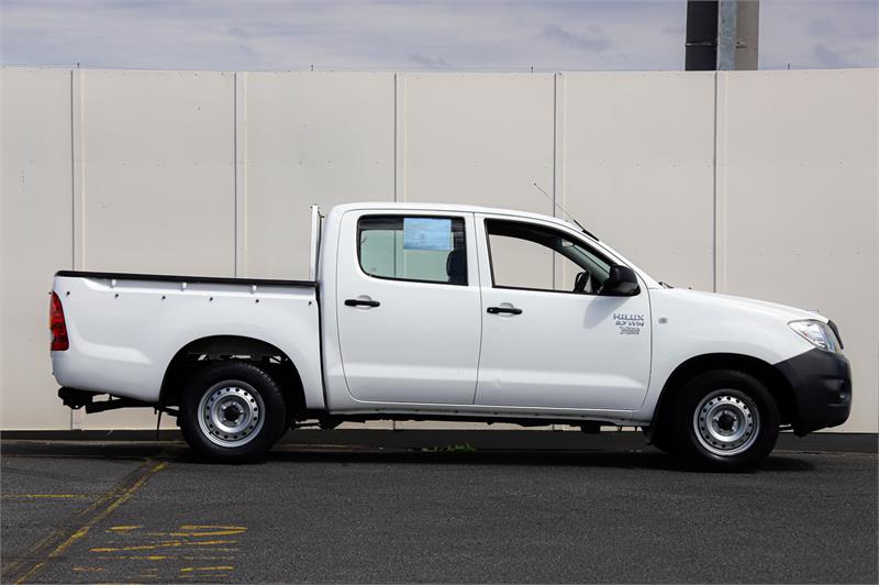 2010 TOYOTA HILUX TGN16R WORKMATE AUTOMATIC UTILITY
