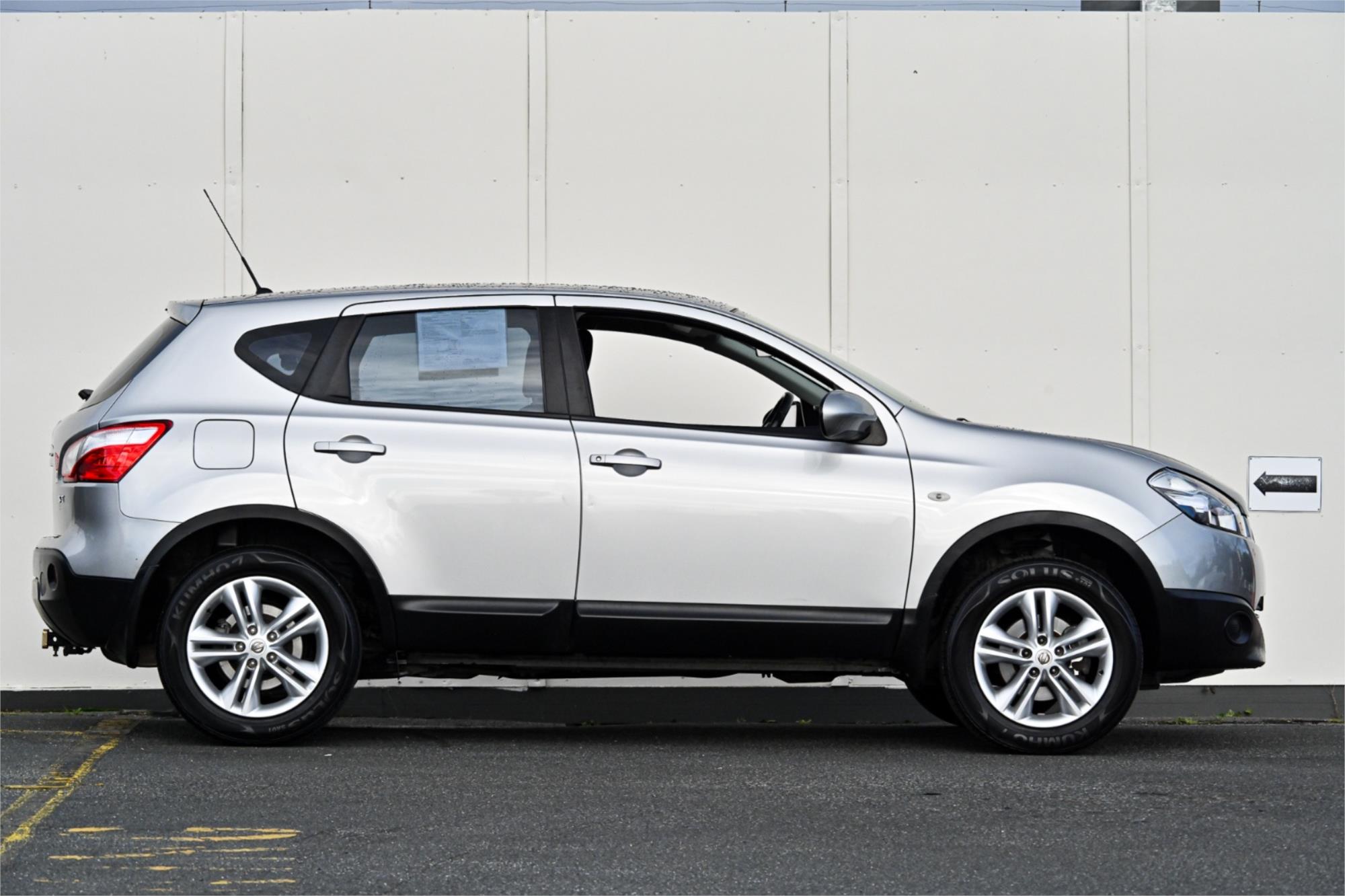 2013 NISSAN DUALIS J10W SERIES 3 ST MANUAL HATCHBACK