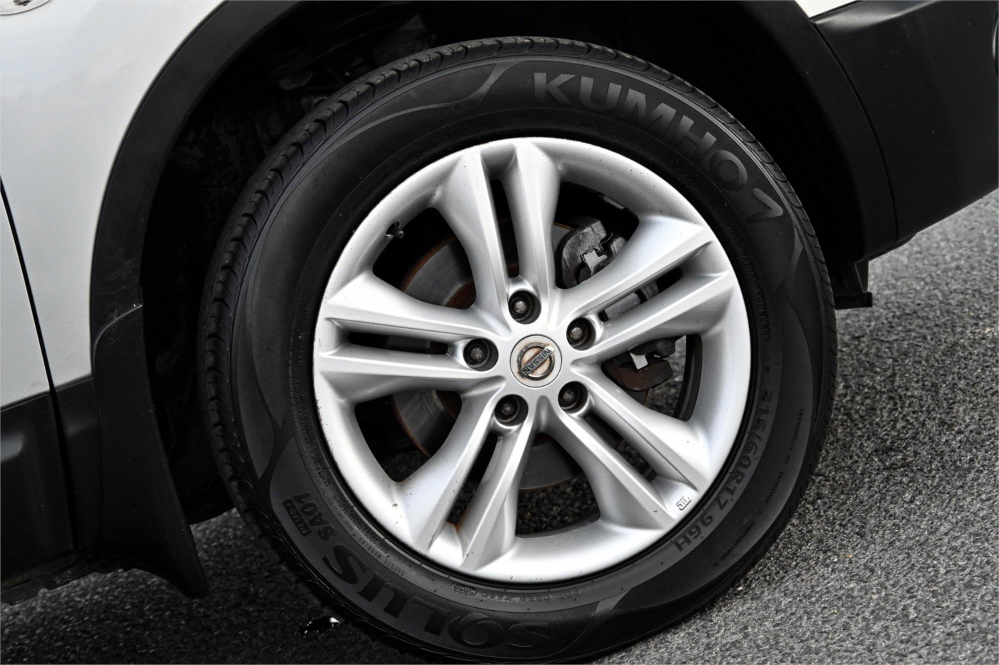 2013 NISSAN DUALIS J10W SERIES 3 ST MANUAL HATCHBACK