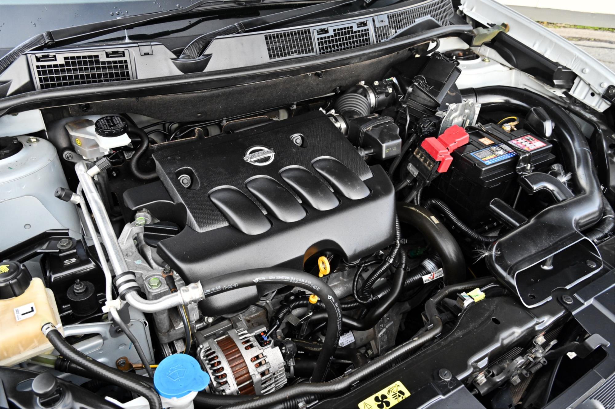 2013 NISSAN DUALIS J10W SERIES 3 ST MANUAL HATCHBACK