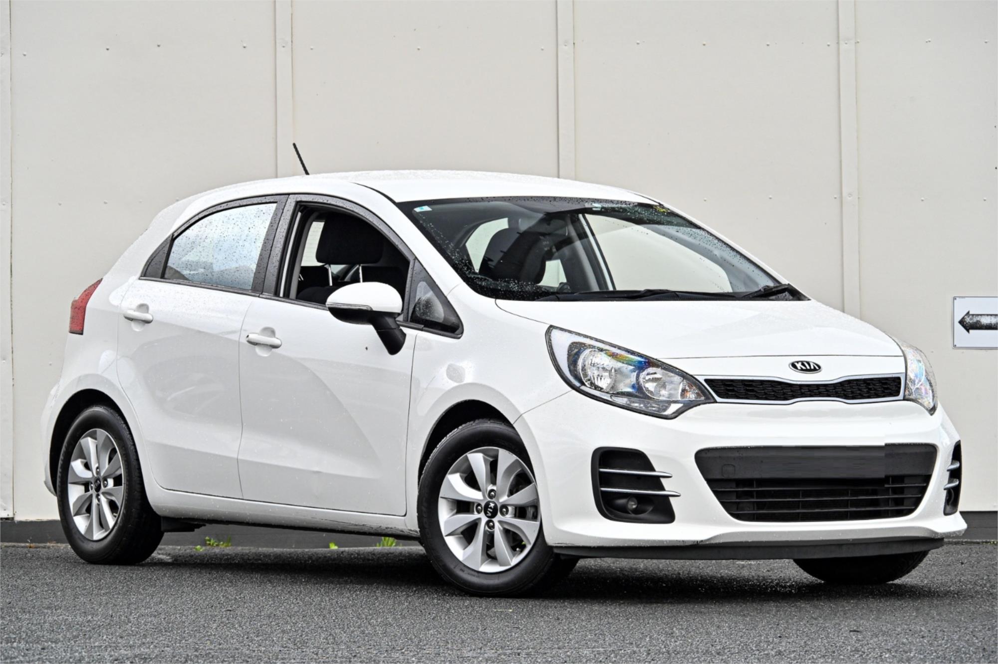 2015 KIA RIO UB MY15 S PREMIUM 4 SP MANUAL 5D HATCHBACK