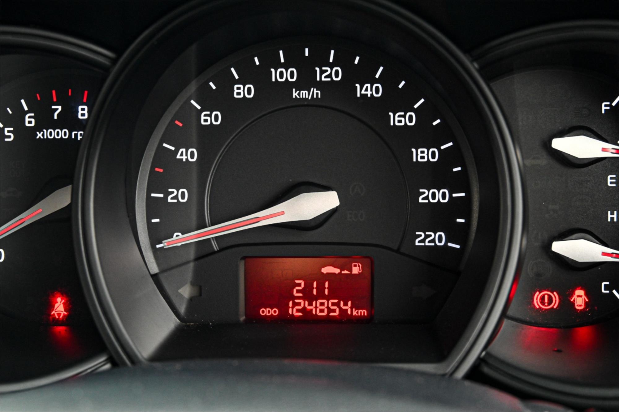 2015 KIA RIO UB MY15 S PREMIUM 4 SP MANUAL 5D HATCHBACK